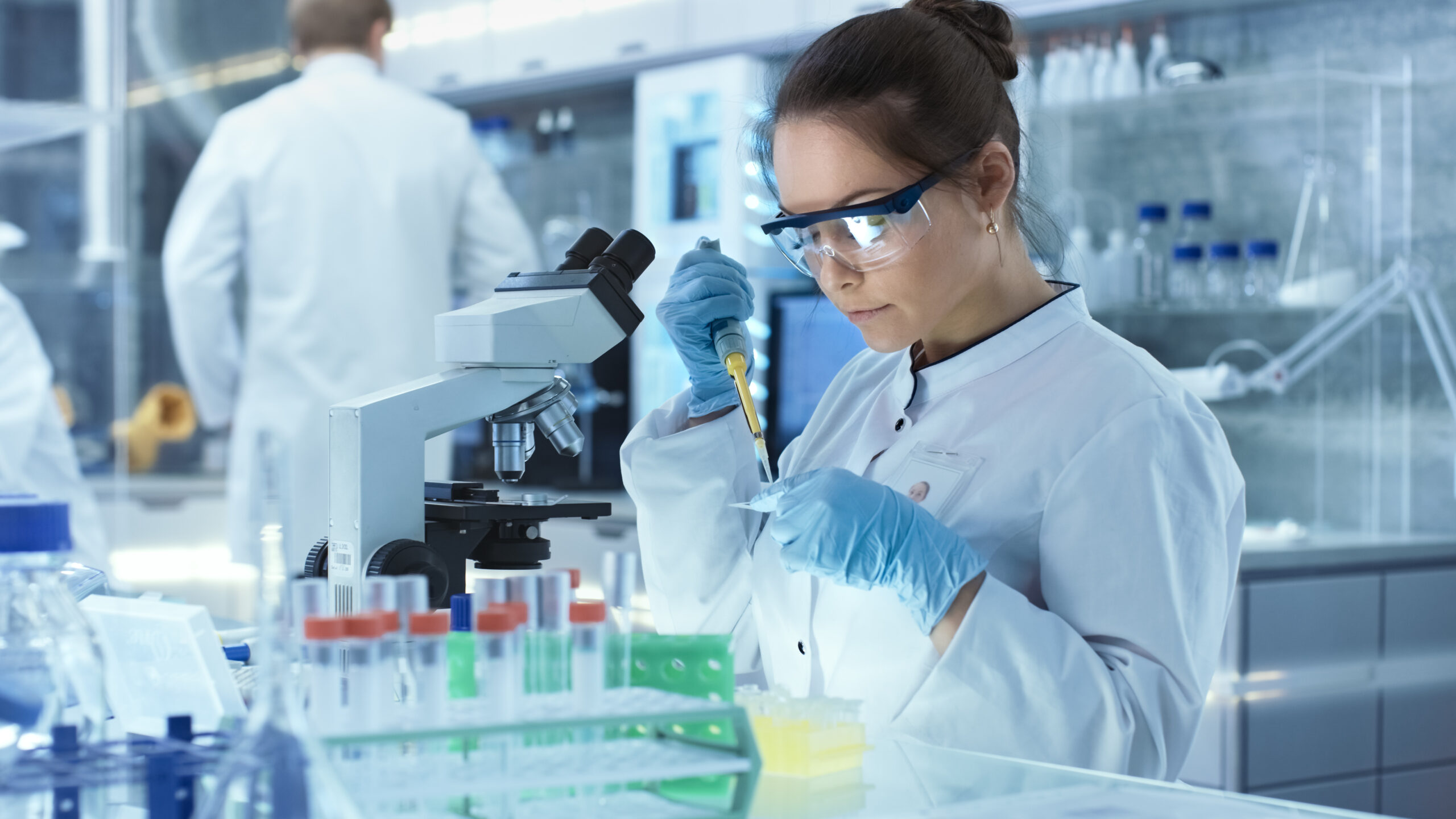 How Hiring Delays Slow Down Drug Development and Impact Business Performance